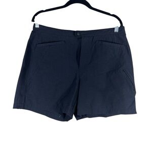 Columbia Women’s Black Shorts Size 14